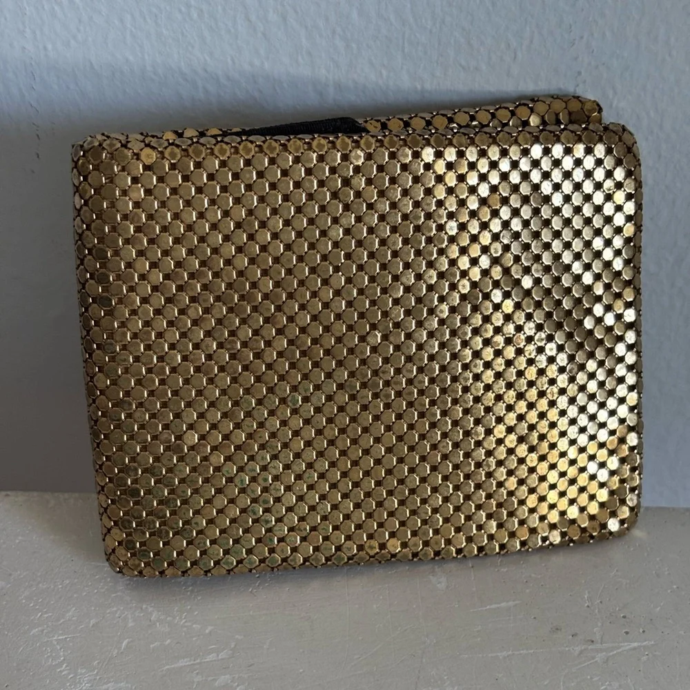 Vintage Brilliant Gold Whiting & Davis Mesh Billfold Wallet